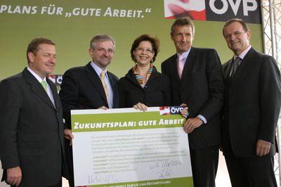 Foto von Amon, Molterer, Marek, Bartenstein und Kopf